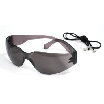 Protective eye wear