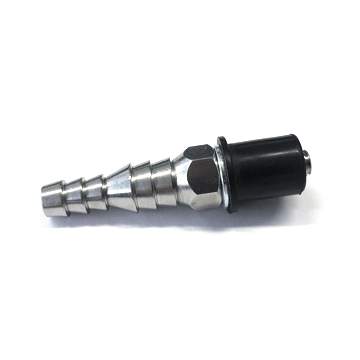 Self-sealing nozzle